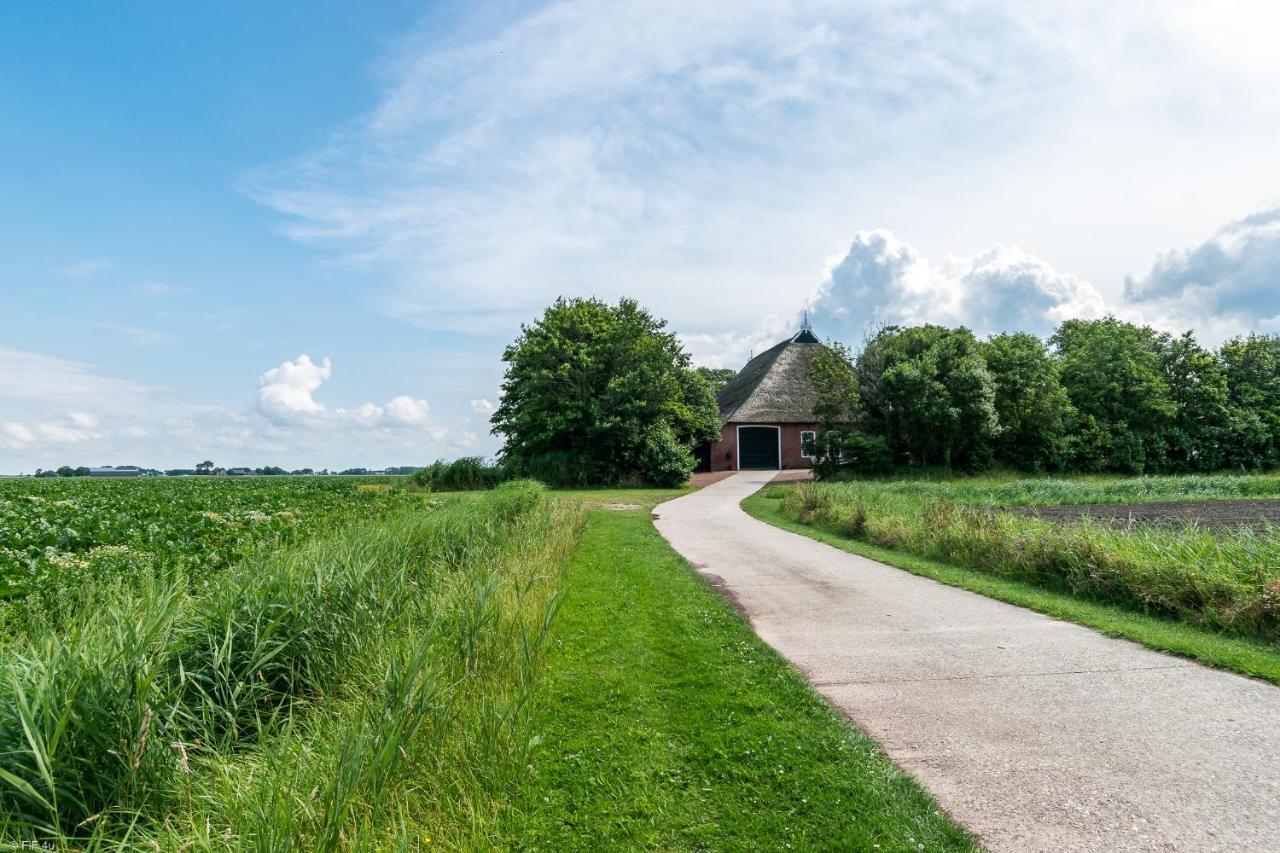 B And Be Happy Friesland Lioessens 외부 사진